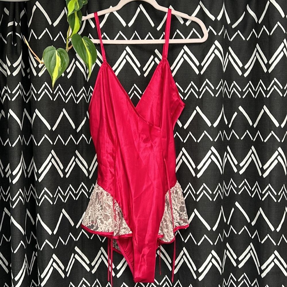 VINTAGE Victoria Secrets Slip Lace Lingerie. L